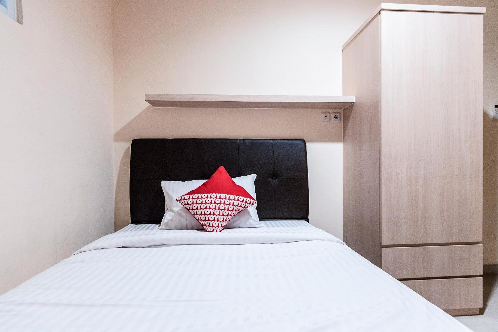 OYO 478 Balcon Biru Otel Cakarta Dış mekan fotoğraf